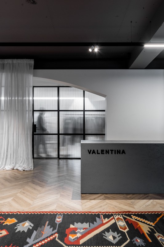 Стильный шоурум молдавского дизайнера Valentina Vidrașcu