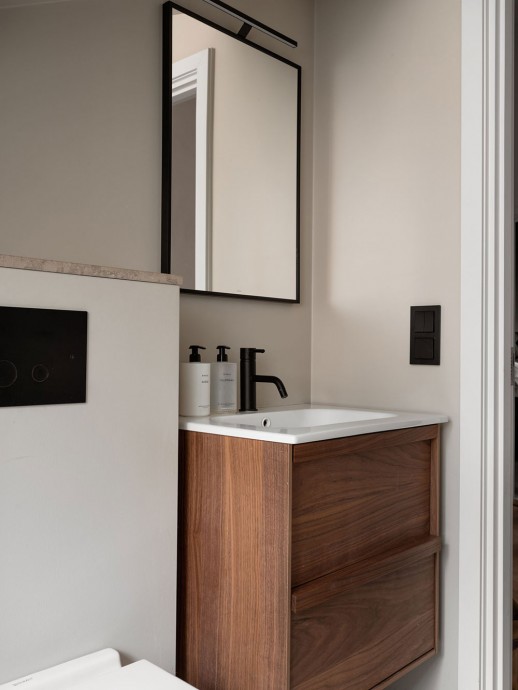 Стильная мансардная квартира под крышей старого дома в Стокгольме Стильная мансардная квартира под крышей старого дома в Стокгольме