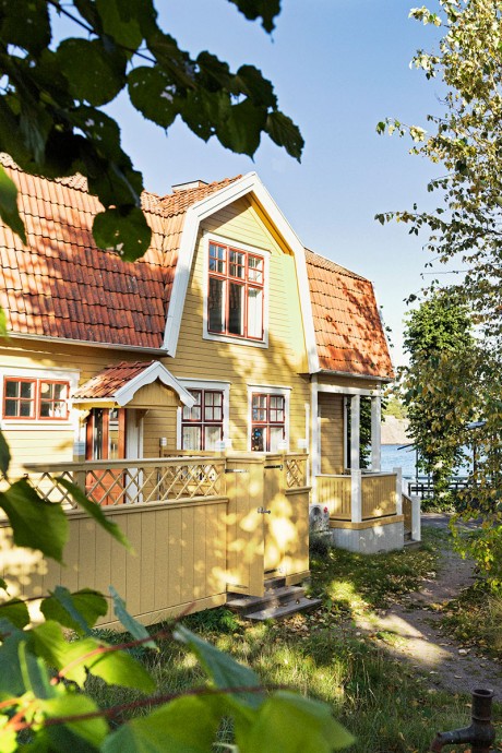 Дача на острове Сандхамн, Швеция