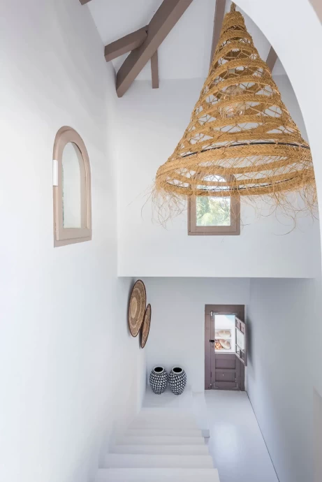 Дом дизайнера Карлоса Серра в рыбацкой деревушке Хавеа, Испания