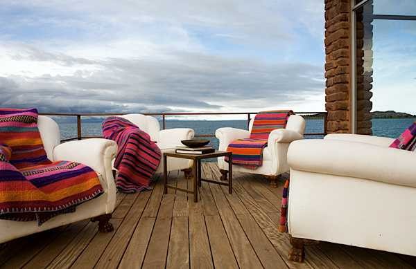 Отель Titilaka на берегу озера в Перу