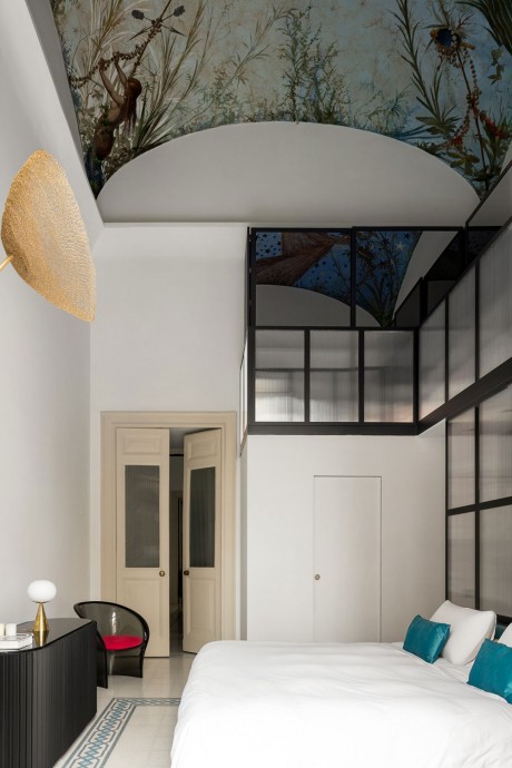 Квартира в палаццо XIX века в Неаполе, Италия