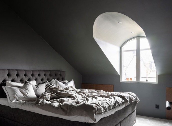 Стильная мансардная квартира под крышей старого дома в Стокгольме Стильная мансардная квартира под крышей старого дома в Стокгольме