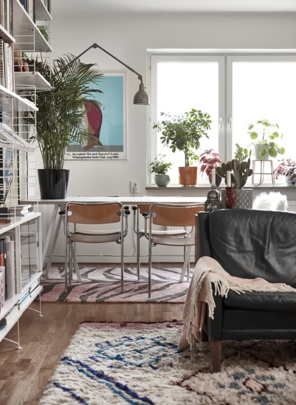 Винтажная мебель и уютные текстуры в стокгольмской квартире