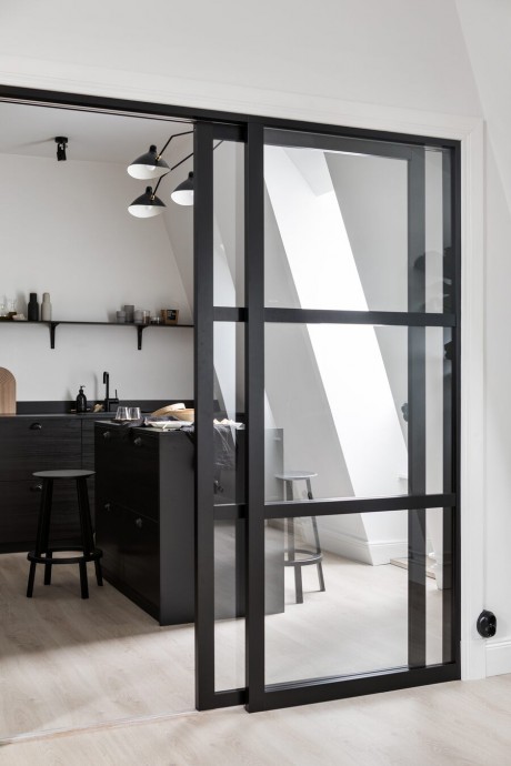 Квартира дизайнеров Йонаса и Лины Андерссонов в городе Вестерос, Швеция