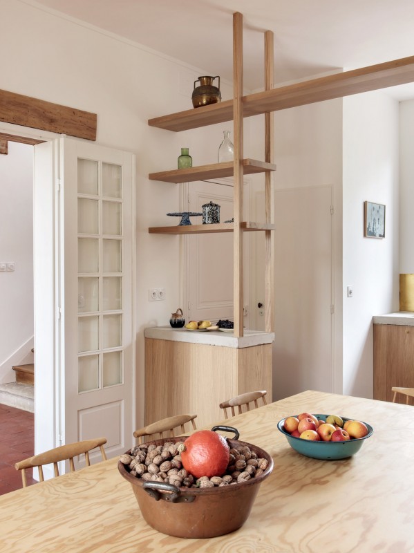 Отель типа B&B ("постель и завтрак") Riverside House недалеко от Парижа