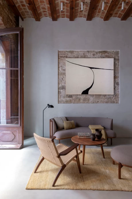 Квартира в доме 1936 года постройки в Барселоне (49 м2) Квартира в доме 1936 года постройки в Барселоне (49 м2)