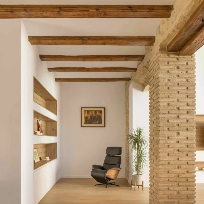 Обновлённый старинный дом в провинции Валенсия, Испания