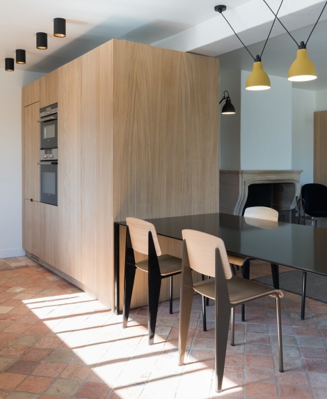 Дом, расположенный на берегу Гаронны в Бордо, Франция