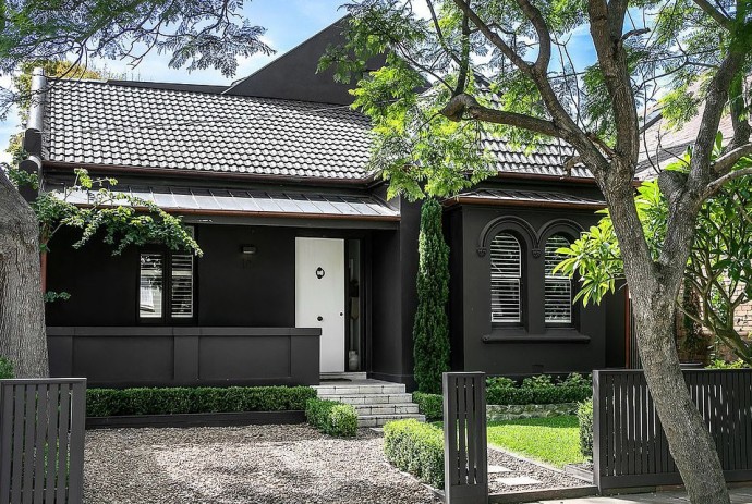 Модернизированный вековой дом в Сиднее