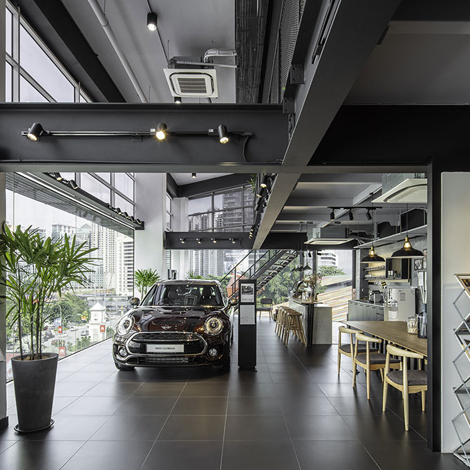 Офис продаж MINI Cooper в Куала-Лумпур