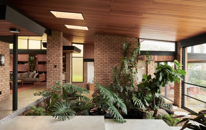 Дом фотографа Джанин Харрис в Ферни-Крик, Мельбурн, Австралия