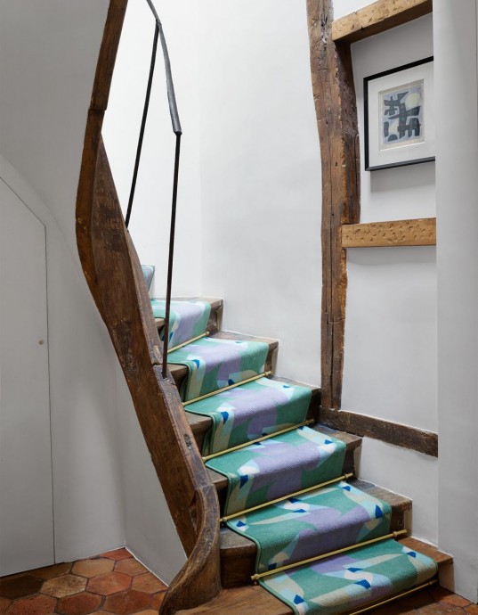 Мансардная квартира в Париже