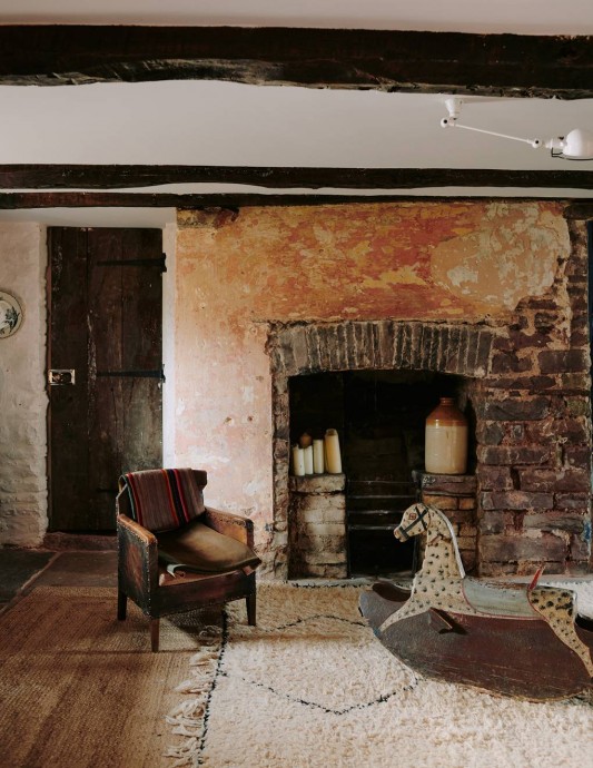 Коттедж конца XVII века постройки в национальном парке Брекон-Биконс, Великобритания
