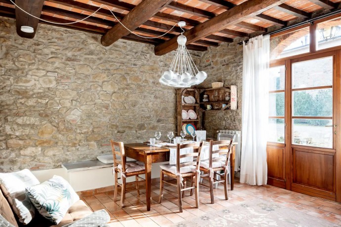 Бывший каменный амбар в Тоскане, превращённый в жилой дом