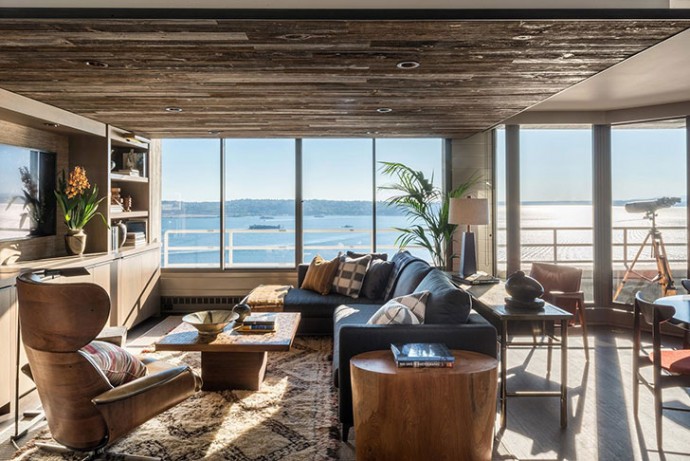Холостяцкая квартира с видом на залив в Сиэтле