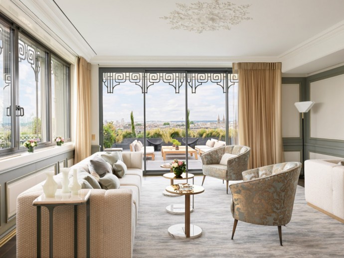 Пентхаус на крыше парижского отеля Le Meurice