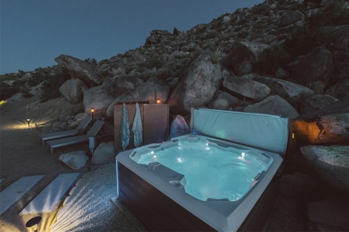 Минималистичный дизайн виллы в калифорнийской пустыне