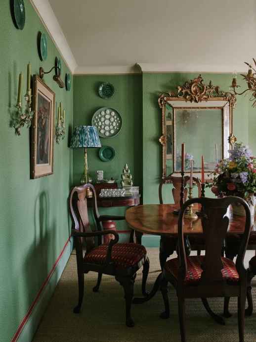 Дом амбассадора лакокрасочного бренда Farrow & Ball Патрика О'Доннелла в Вустершире, Великобритания Дом амбассадора лакокрасочного бренда Farrow & Ball Патрика О'Доннелла в Вустершире, Великобритания