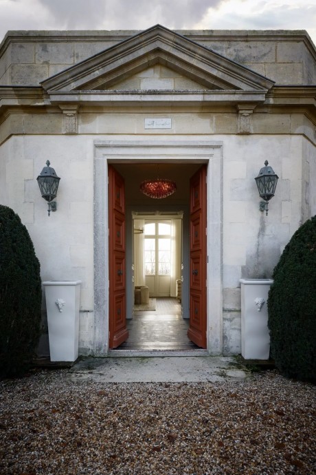 Замок Монтравель (Le Château Montravel) в Бордо, Франция