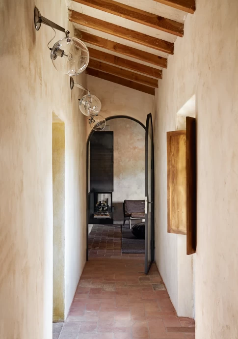 Дом художницы-галеристки Широ Мучири в Тоскане, Италия