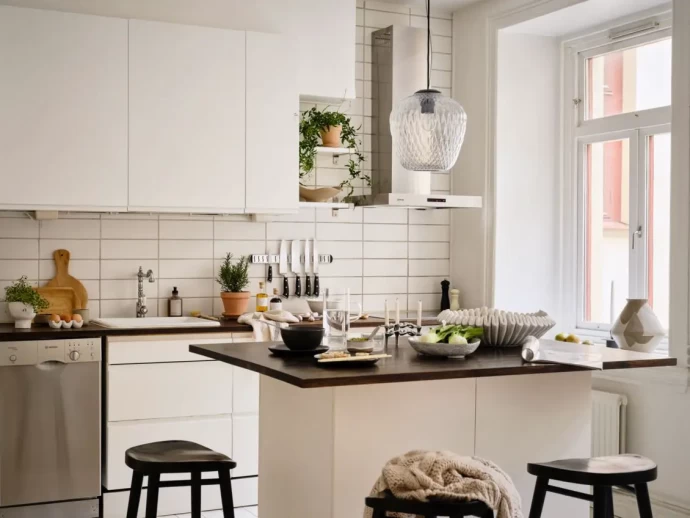 Квартира в доме 1909 года в Гётеборге (47 м2) Квартира в доме 1909 года в Гётеборге (47 м2)