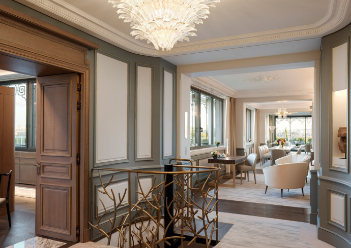Пентхаус на крыше парижского отеля Le Meurice