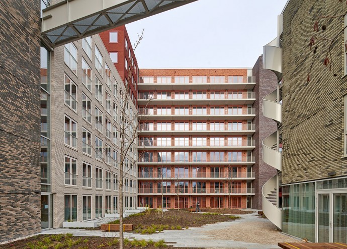 Жилой комплекс Domus Houthaven в Амстердаме