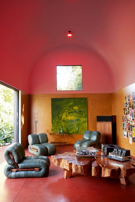 Дом владельца креативной студии Chandelier Creative Ричарда Кристиансена в Лос-Анджелесе