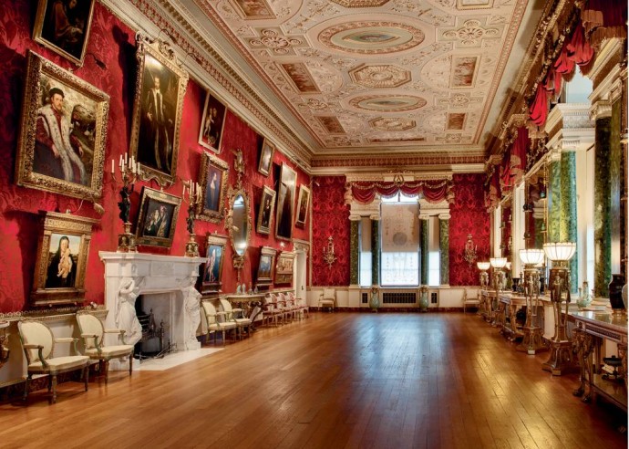 Дворец Harewood House в Йоркшире, Великобритания