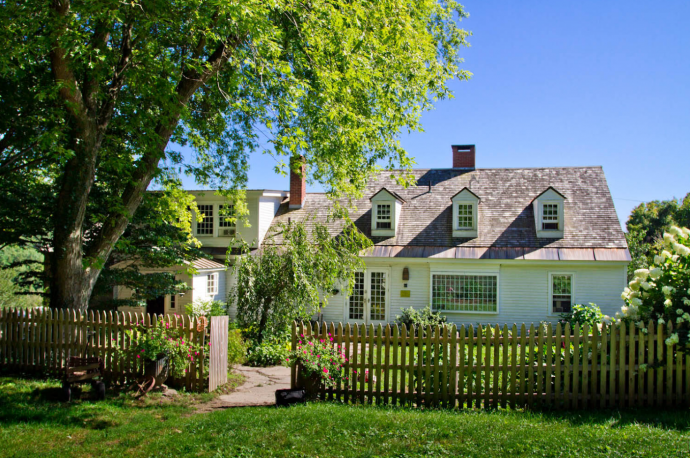 Фермерский дом XVIII века во Франклине, Массачусетс