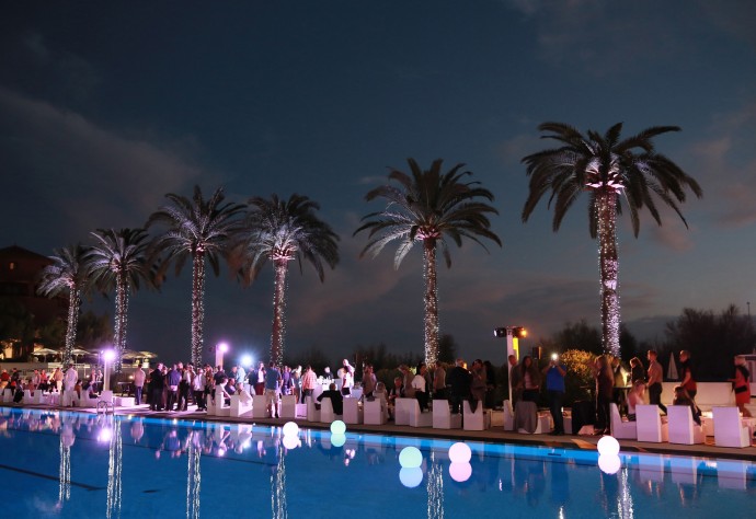 Престижный отель Monte Carlo Beach с частным пляжем и видом на Средиземное море