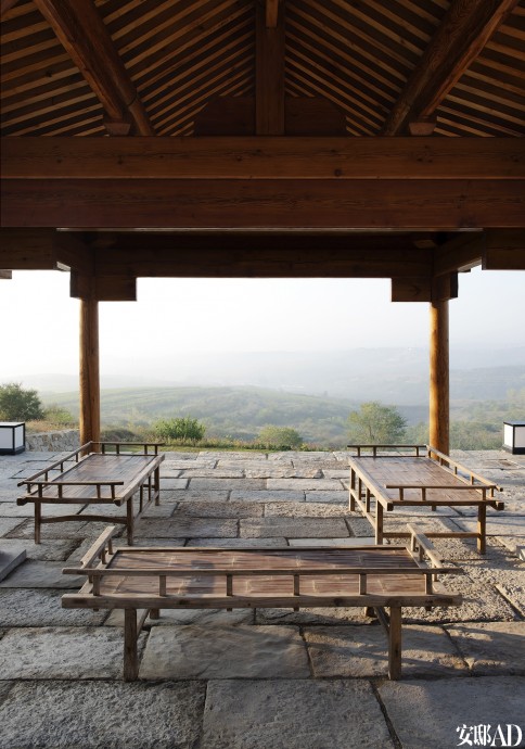 Резиденция среди виноградников барона Эрика де Ротшильда в китайской провинции Шаньдун