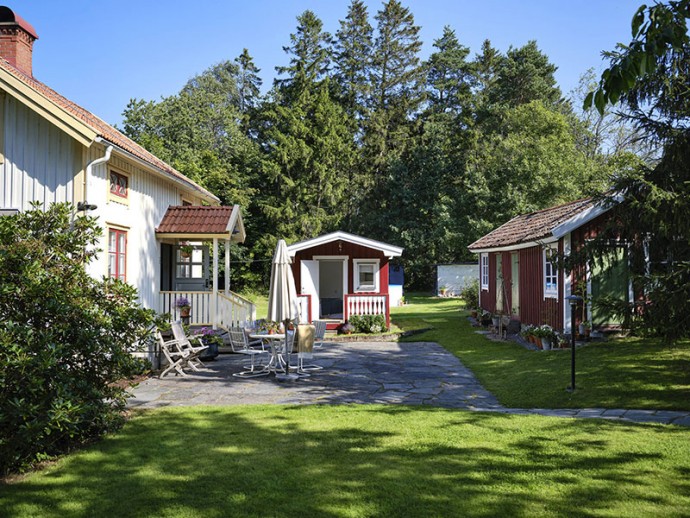 100-летний традиционный коттедж в Швеции