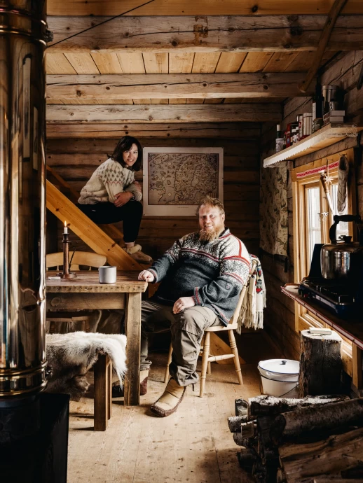 Загородный домик художников Олли Уильямса и Сьюзи Уинстенли в шведской Лапландии