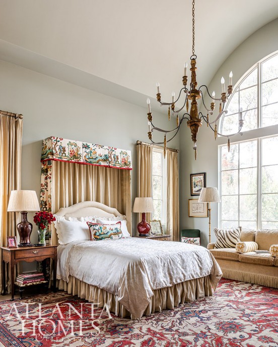 Выставочный дом Home for the Holidays Showhouse в Атланте, оформленный несколькими дизайнерами Выставочный дом Home for the Holidays Showhouse в Атланте, оформленный несколькими дизайнерами