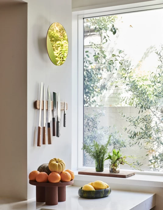 Квартира дизайнеров Лолы Дигби-Диркс и Себастьяна Оуэна в Мельбурне, Австралия Квартира дизайнеров Лолы Дигби-Диркс и Себастьяна Оуэна в Мельбурне, Австралия