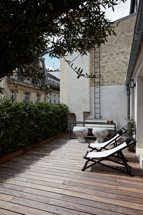 Квартира галеристки Амели дю Шарлар в Париже