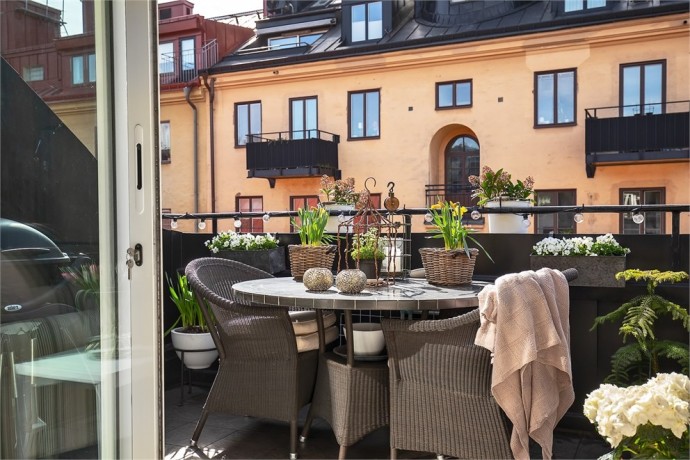 Мансардная квартира общей площадью 68 м2 в Стокгольме