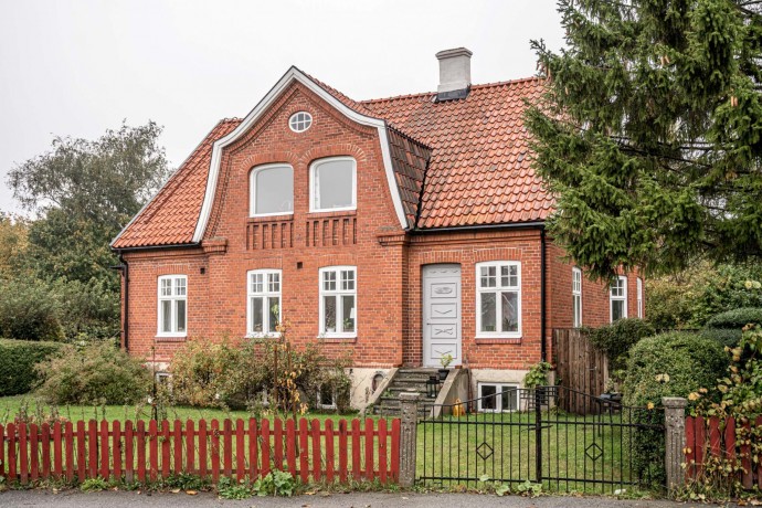 Вилла 1920-х годов постройки в деревне Боррбю, округ Сконе, Швеция