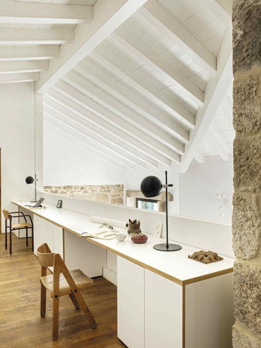 Дом дизайнера Рейес Кастеллано в Галисии, Испания