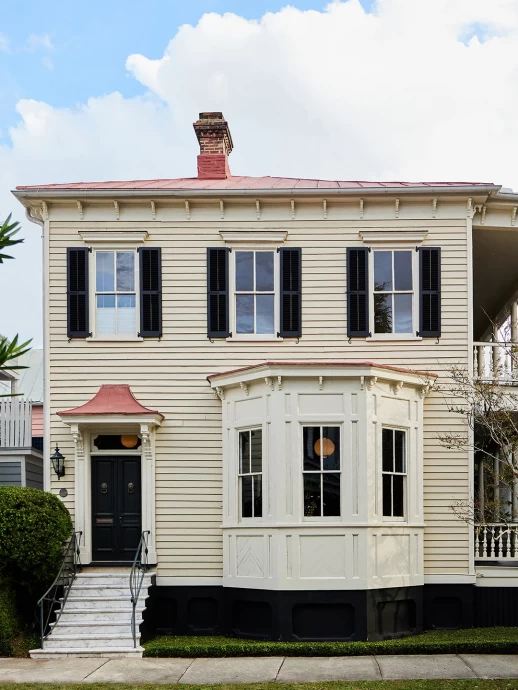 147-летний дом художницы Роксаны Рэйвен в Чарльстоне, Южная Каролина