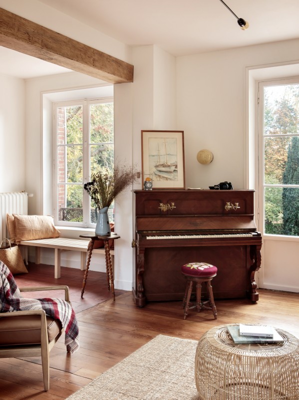 Отель типа B&B ("постель и завтрак") Riverside House недалеко от Парижа
