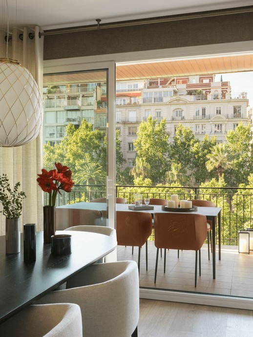 Просторная квартира в Барселоне
