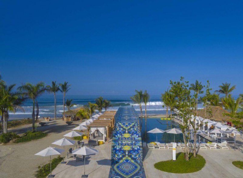 Красочный отель W Punta De Mita, расположенный на Ривьере-Наярит в Мексике Красочный отель W Punta De Mita, расположенный на Ривьере-Наярит в Мексике