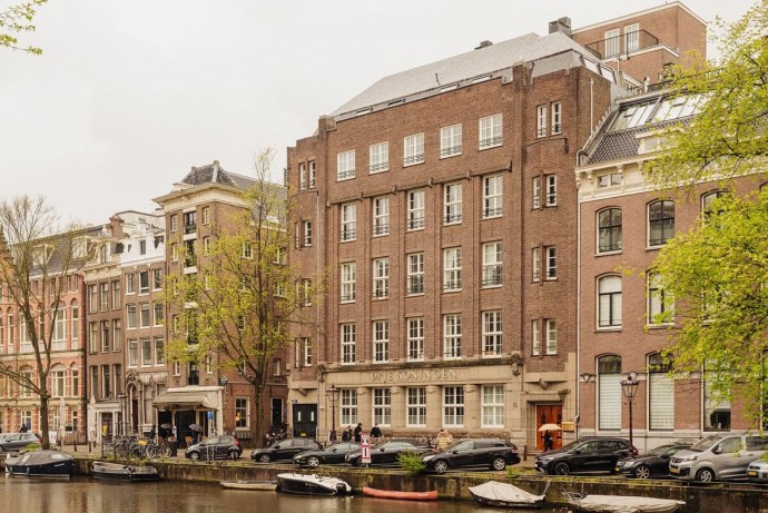Дуплекс в историческом здании «Drie Koningen» («Три короля») в Амстердаме