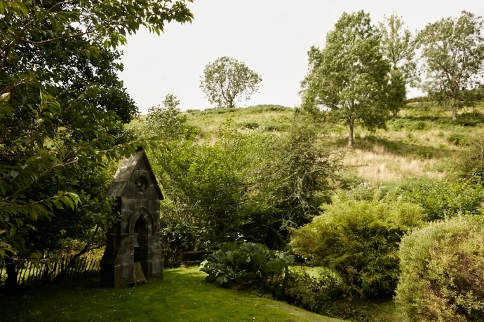 Традиционный валлийский каменный 200-летний дом в Освестри, Шропшир, Великобритания