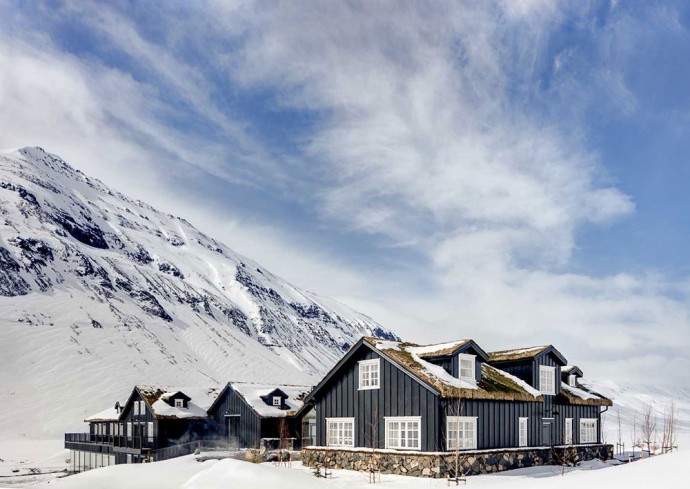 Уединённый отель Deplar Farm в Исландии