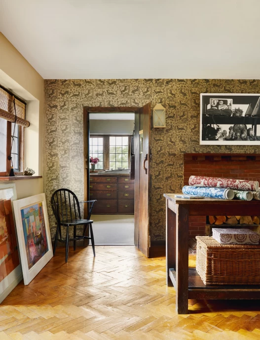 100-летний дом текстильного дизайнера Линдси Алкер в деревне Клифф-Энд, Сассекс, Великобритания