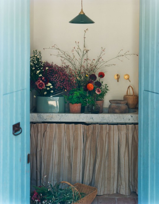 Вековая вилла в Италии от Zara Home